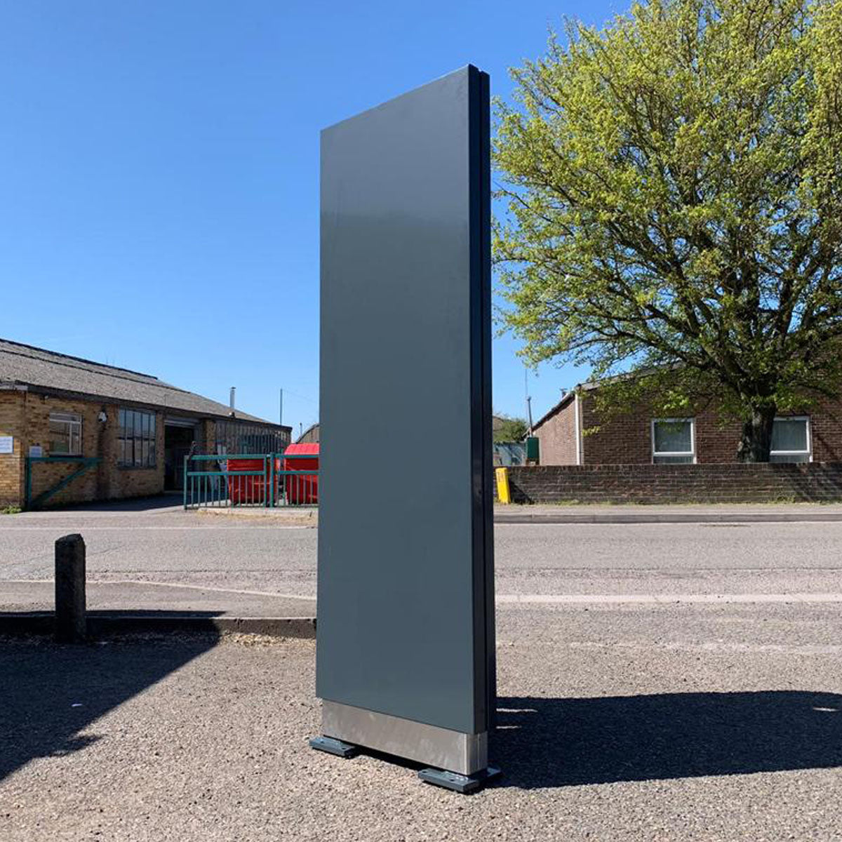 Monolith – Western Signs